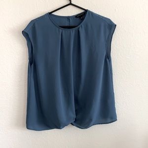 Sleeveless Blouse with Front Knot